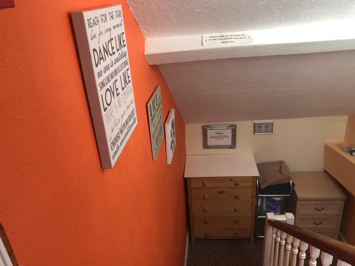 Beachcomber Guesthouse 웨이머스만 외부 사진