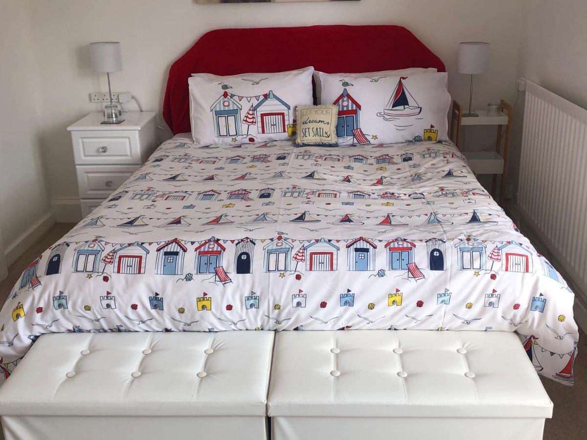 Beachcomber Guesthouse 웨이머스만 외부 사진