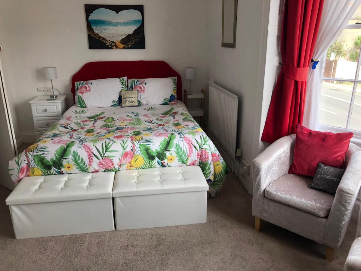 Beachcomber Guesthouse 웨이머스만 외부 사진