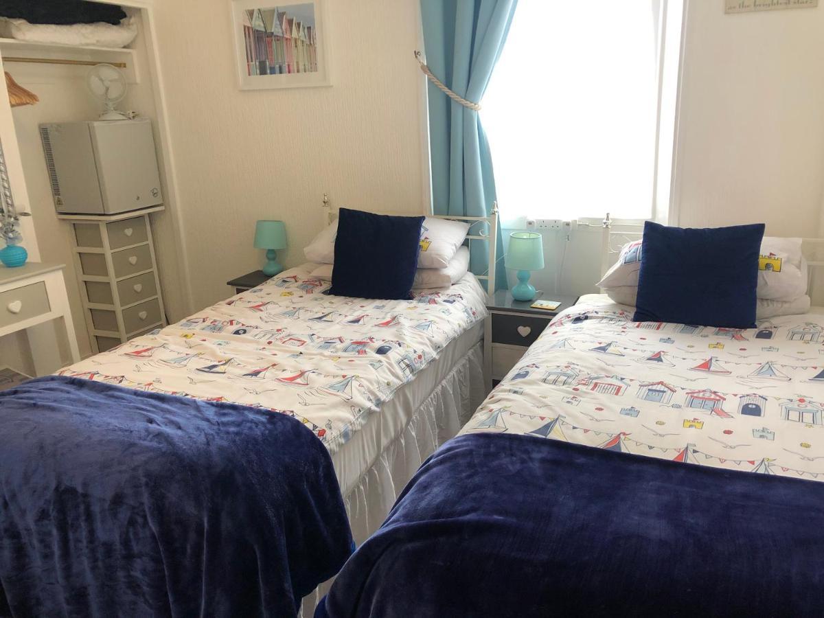 Beachcomber Guesthouse 웨이머스만 외부 사진