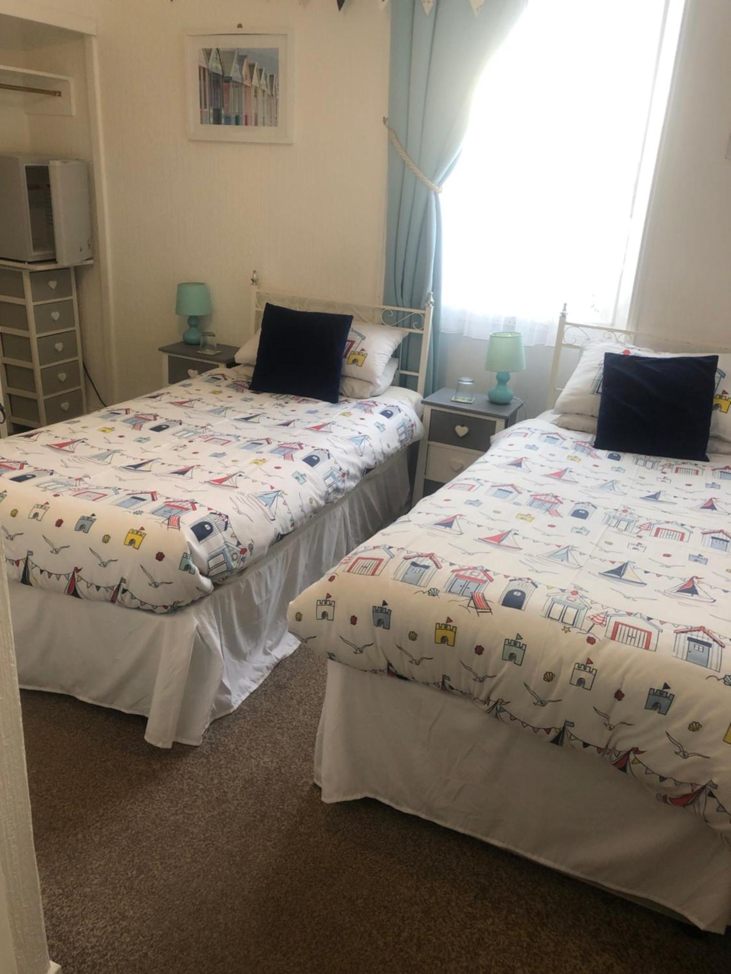 Beachcomber Guesthouse 웨이머스만 외부 사진