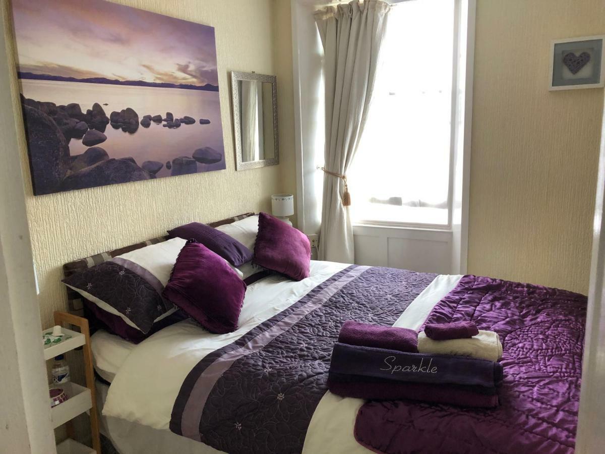 Beachcomber Guesthouse 웨이머스만 외부 사진