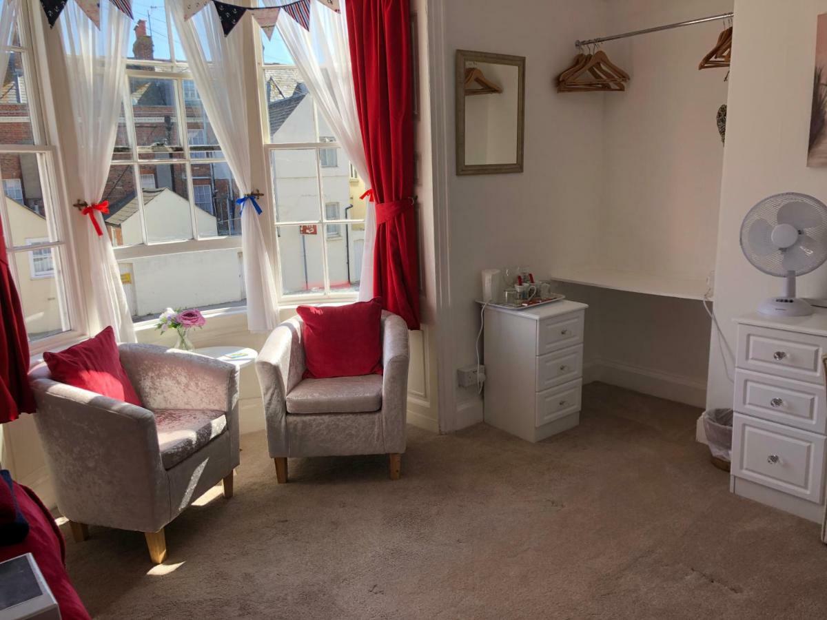Beachcomber Guesthouse 웨이머스만 외부 사진